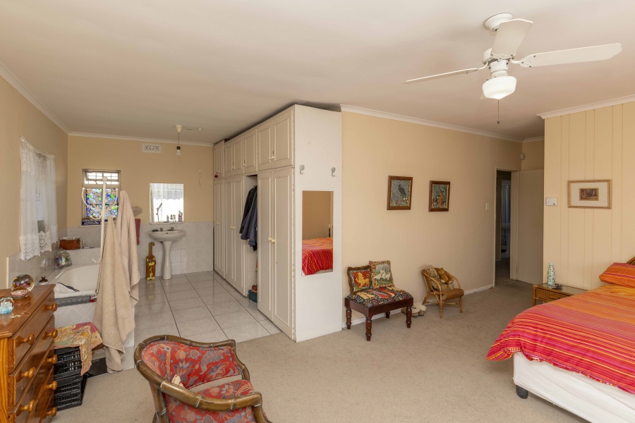3 Bedroom Property for Sale in Claremont Western Cape